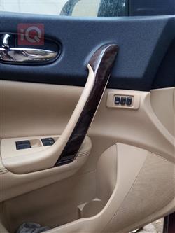 نيسان ماكسيما